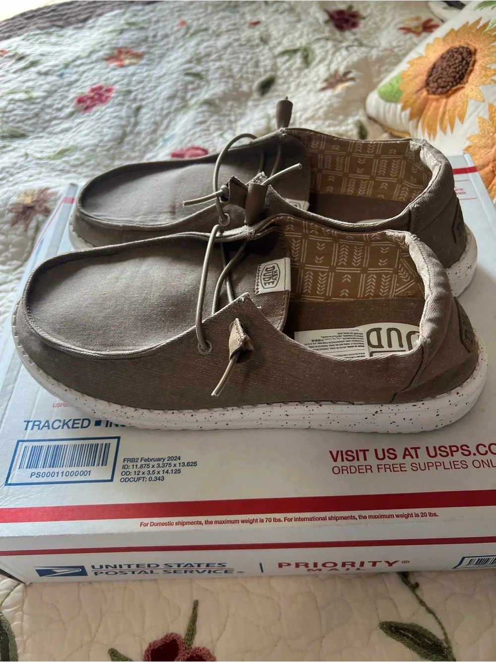 Hey Dude Women's Size 11 Wendy Stretch Canvas Casual Loafers Taupe
